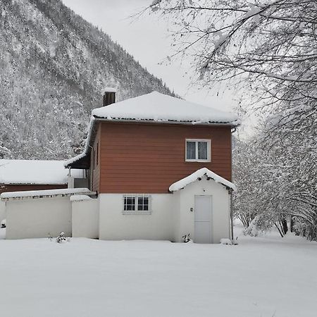 Appartement Le Valentin à Eaux-Bonnes Extérieur photo