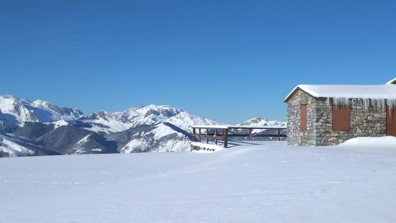 Appartement Le Valentin à Eaux-Bonnes Extérieur photo